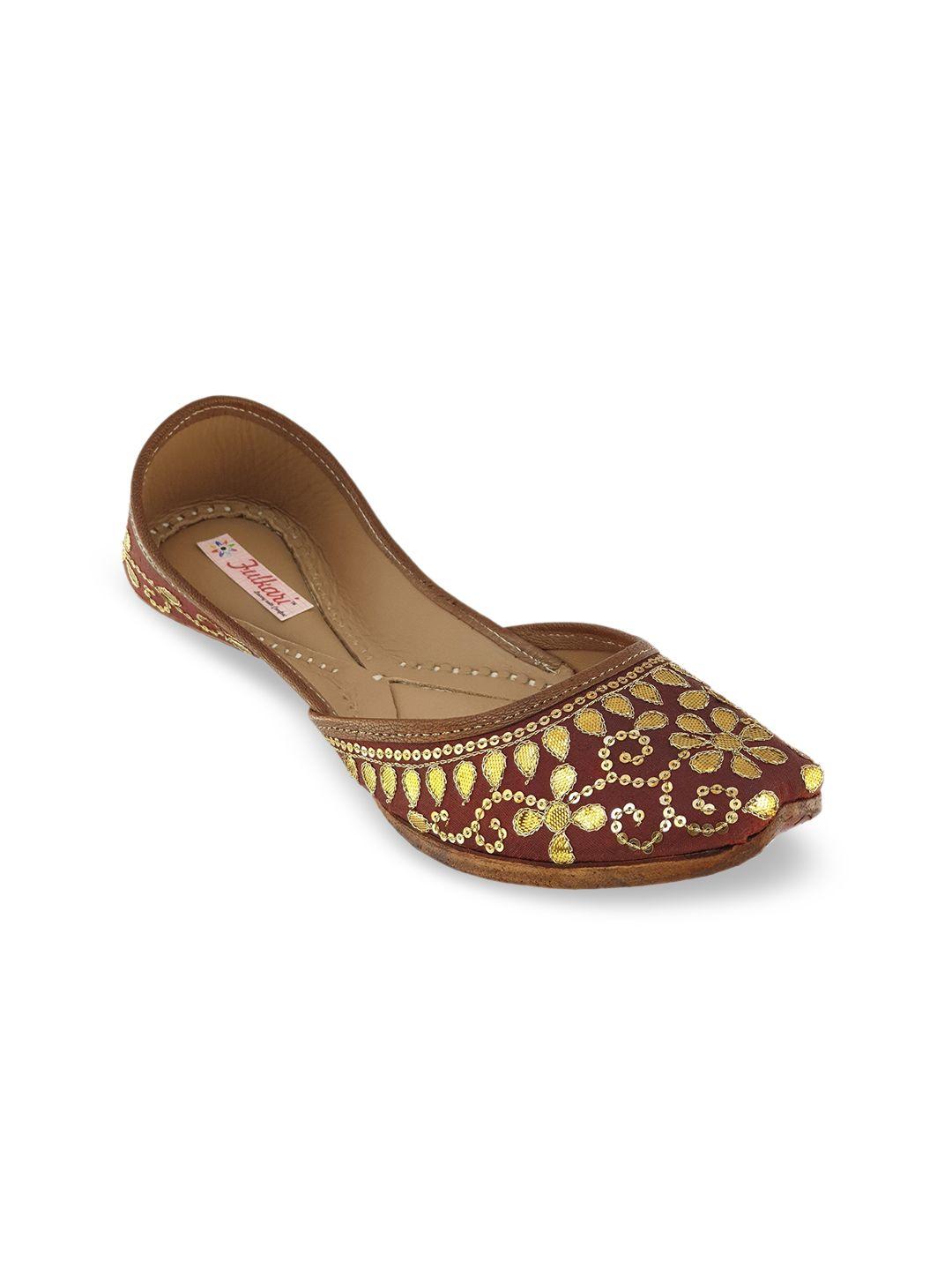 fulkari women maroon & gold-toned embellished leather mojaris