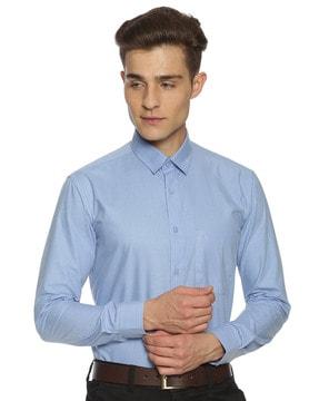 full sleeves shirt patch pocket