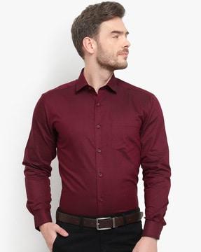 full sleeves shirt with patch pocket