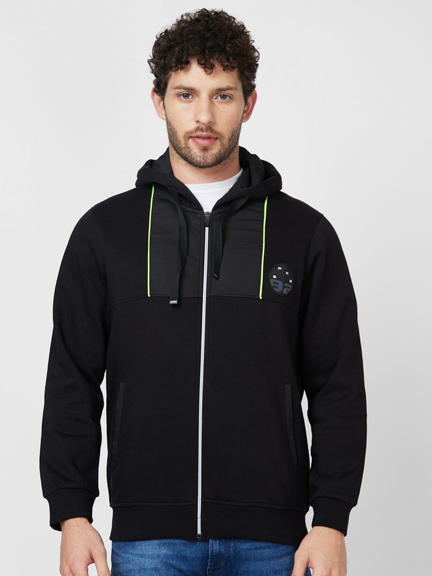 full sleeve black hooded sweatshirt