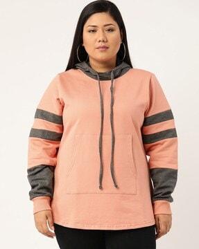 full-sleeve kangaroo pocket hooded sweatshirt