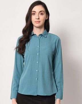 full-sleeve shirt with spread collar