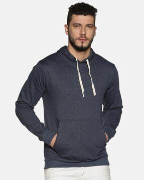 full sleeves hooded sweatshirt