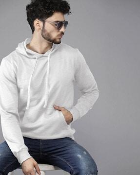 full-sleeves hooded sweatshirt