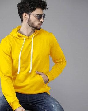 full-sleeves hooded sweatshirt