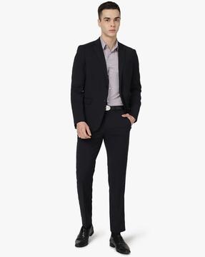 full sleeves regular fit insert pockets classic suit