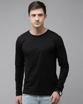 full-sleeves round-neck t-shirt