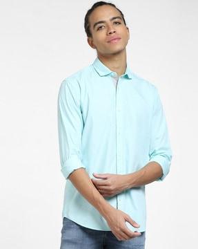 full-sleeves shirt with cutaway collar