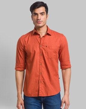 full-sleeves shirt with cutaway collar