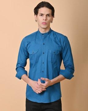full-sleeves shirt with patch pockets
