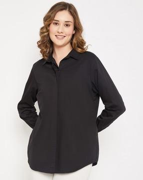 full-sleeves shirt with spread collar