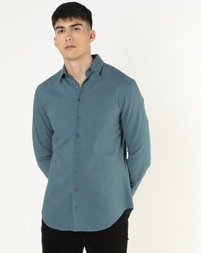 full sleeves slim fit shirt