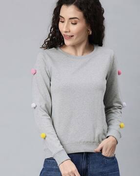 full sleeves sweatshirt with applique