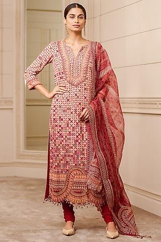 fuschia embroidered kurta set