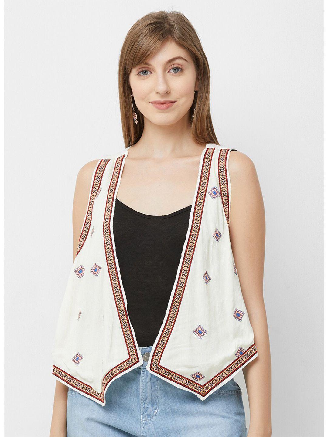 fusion beats geometric embroidered sleeveless open front crop shrug