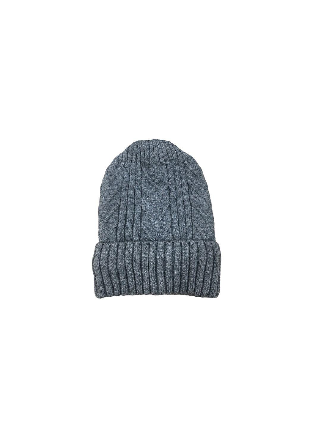 gajraj self design woollen beanie