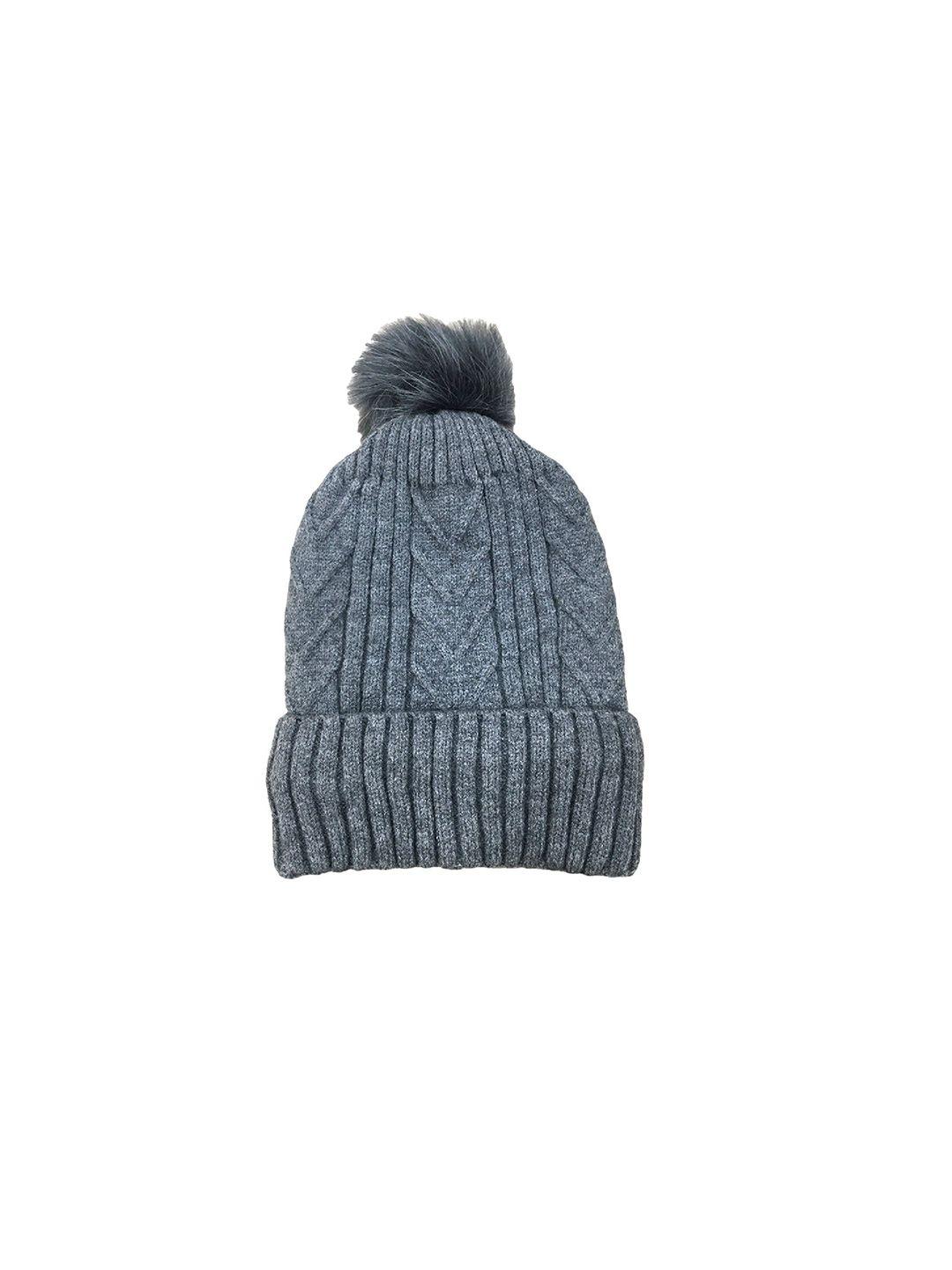 gajraj self design woollen beanie