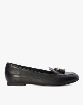 gallerie tassel loafers