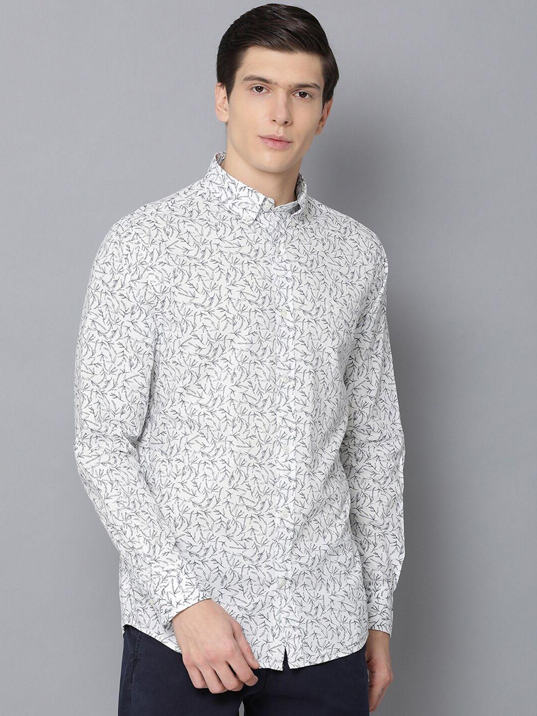 gant men white & grey regular fit printed casual shirt