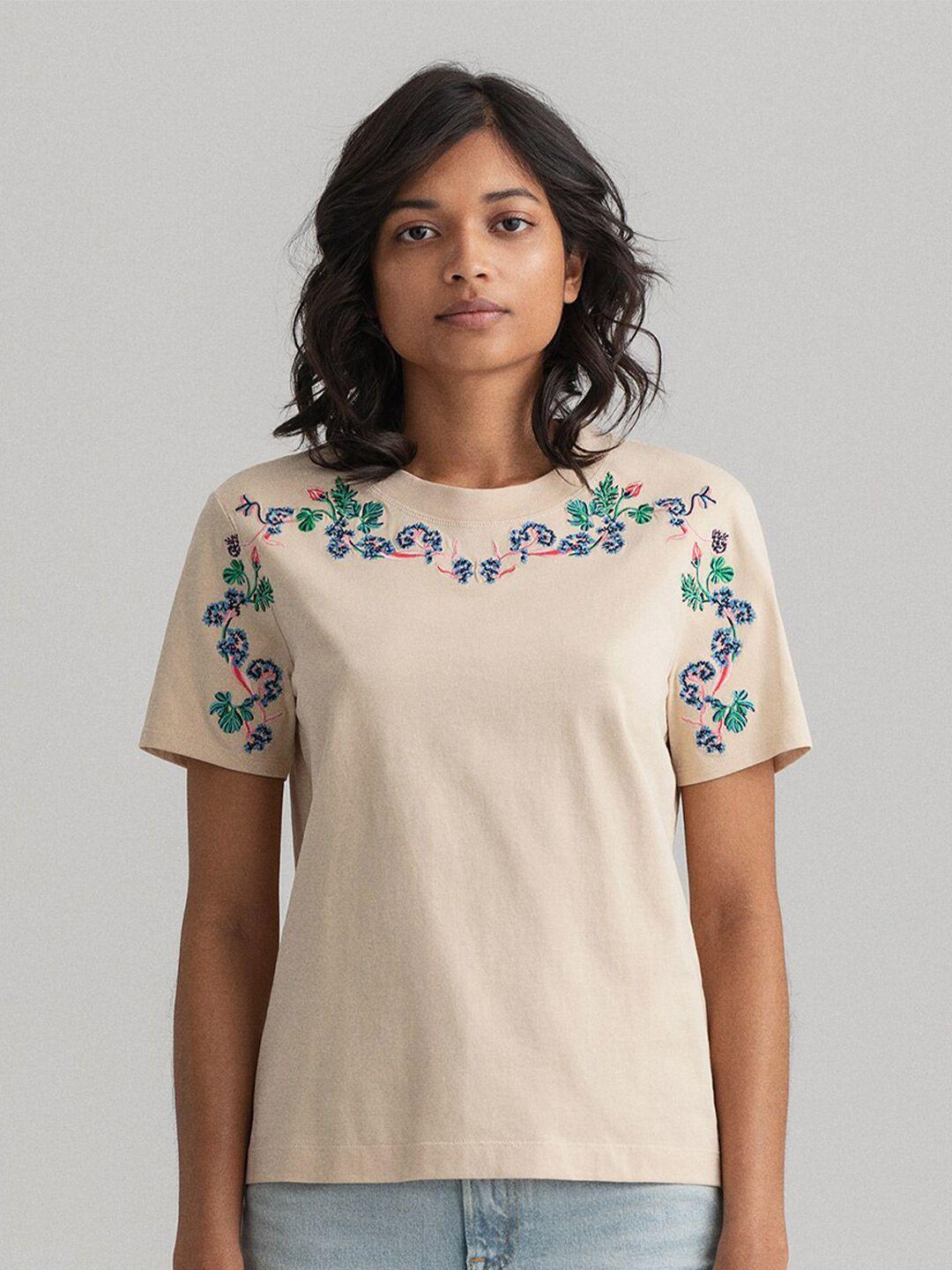 gant women beige floral embroidered t-shirt