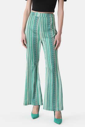 geometric satin flared fit women's pants - green mix