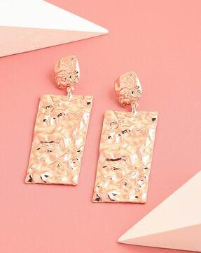 geometric-design gold-plated drop earrings