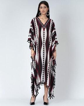 geometric kaftan with lace