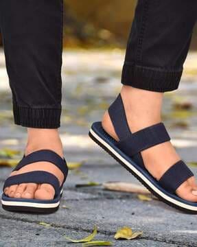 geometric pattern slip-on sandals