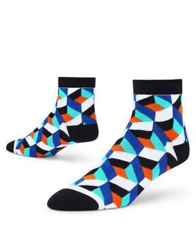 geometric print ankle-length socks