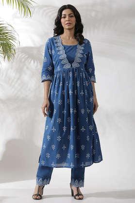 geometric print calf length cotton woven women's kurta set - blue