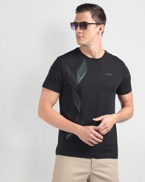 geometric print crew-neck t-shirt