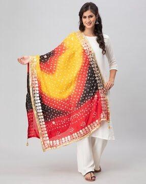 geometric print dupatta with floral boarder