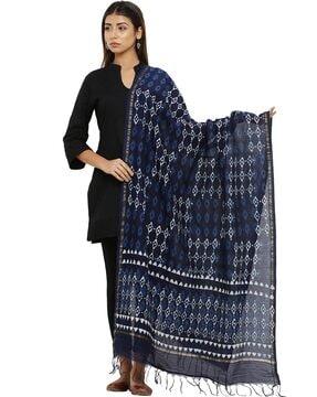 geometric print dupatta with zari border