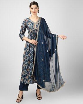 geometric print flared kurta set with dupatta