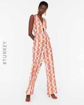 geometric print jumpsuit with pockets