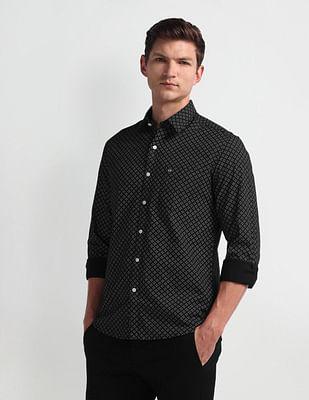 geometric print manhattan slim shirt