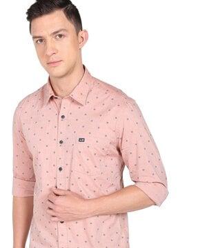 geometric print patch-pocket shirt