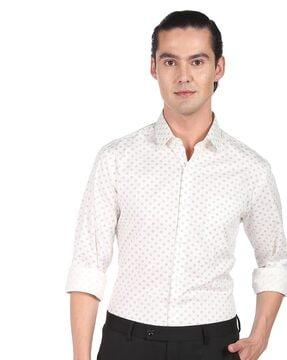 geometric print patch-pocket shirt