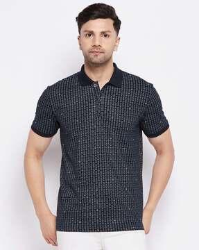 geometric print polo t-shirt with ribbed hem