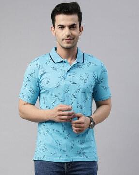 geometric print polo t-shirt with side vents