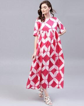 geometric print round-neck gown