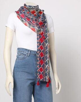 geometric print scarf with tassels