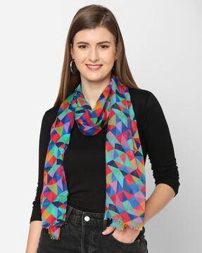 geometric print scarf