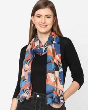 geometric print scarf