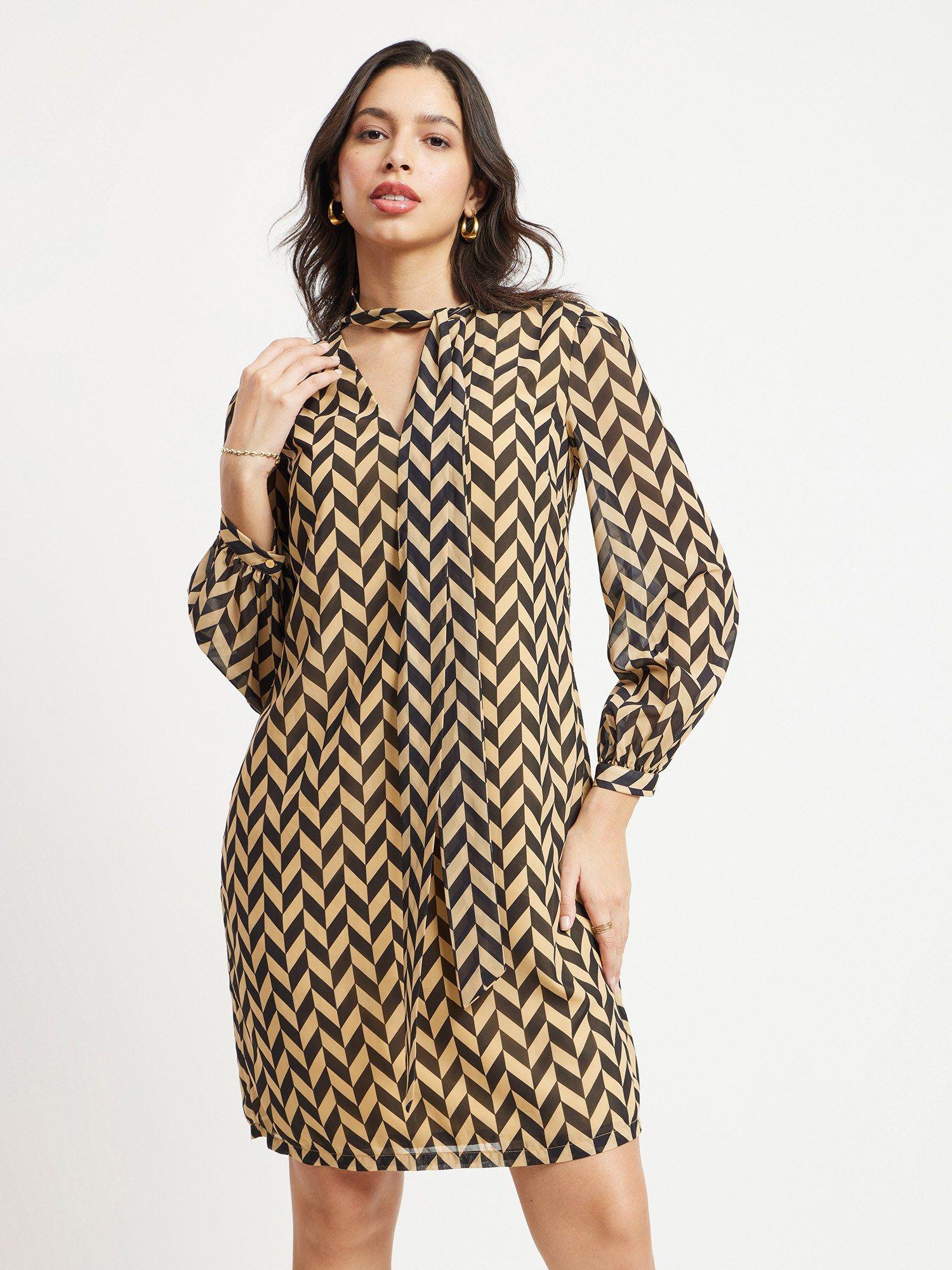 geometric print shift dress - black and beige