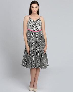 geometric print sleeveless dress