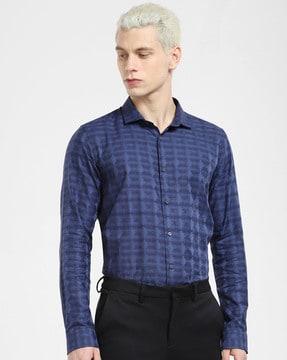 geometric print slim fit shirt