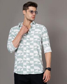 geometric print slim fit shirt