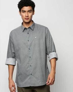 geometric print slim fit shirt