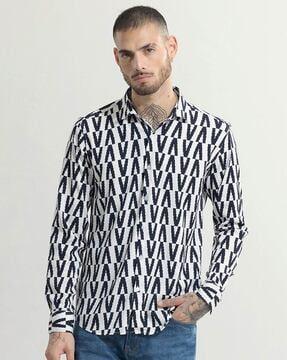 geometric print slim fit shirt